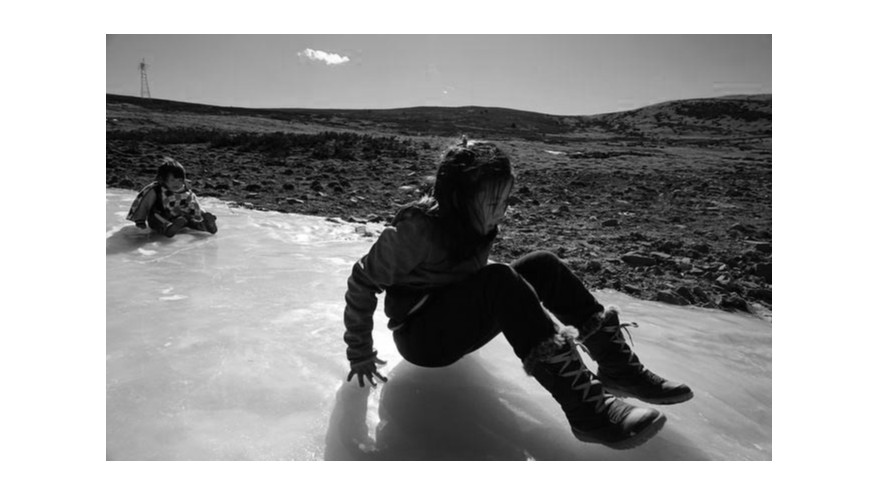 路麵結冰走到哪裏都滑倒-黄瓜视下载APP來解救你【昆山黄瓜AV在线下载】