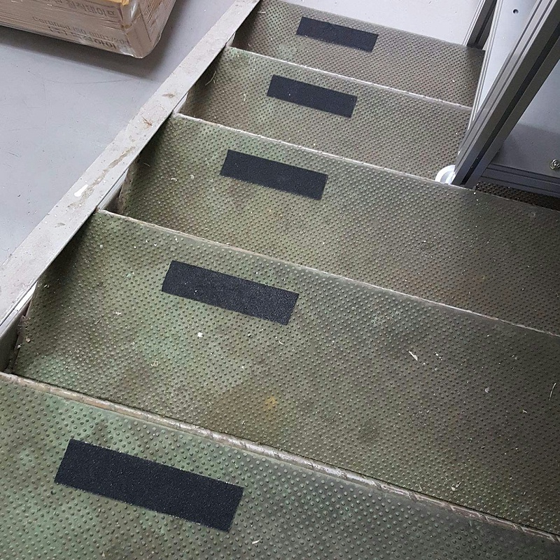 樓梯防滑【昆山黄瓜AV在线下载】