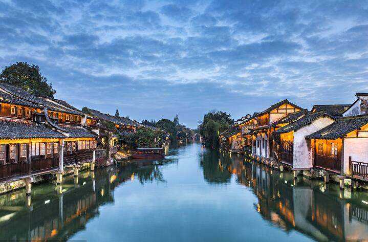 周莊遊【昆山黄瓜AV在线下载】